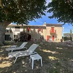 公寓 Du Mas - Provencal Avec Jardin Commun 艾格-莫尔特