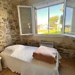 公寓 Du Mas - Provencal Avec Jardin Commun 艾格-莫尔特